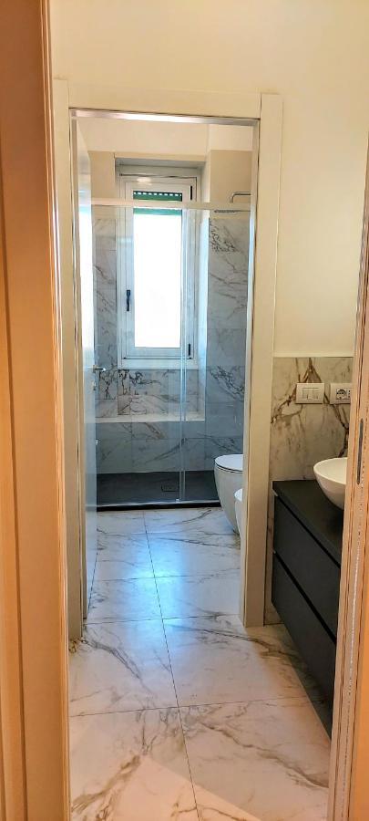 Suite Rent Milan 3 Exteriör bild